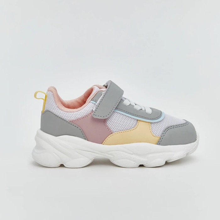 کتونی دخترانه السی ترک