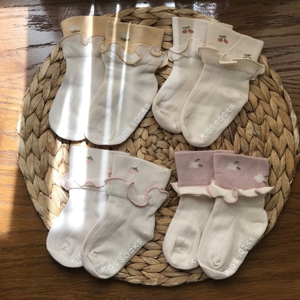 جوراب های چین دار استپدار