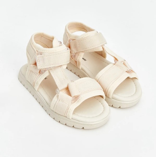 صندل اسپرت کرم السی